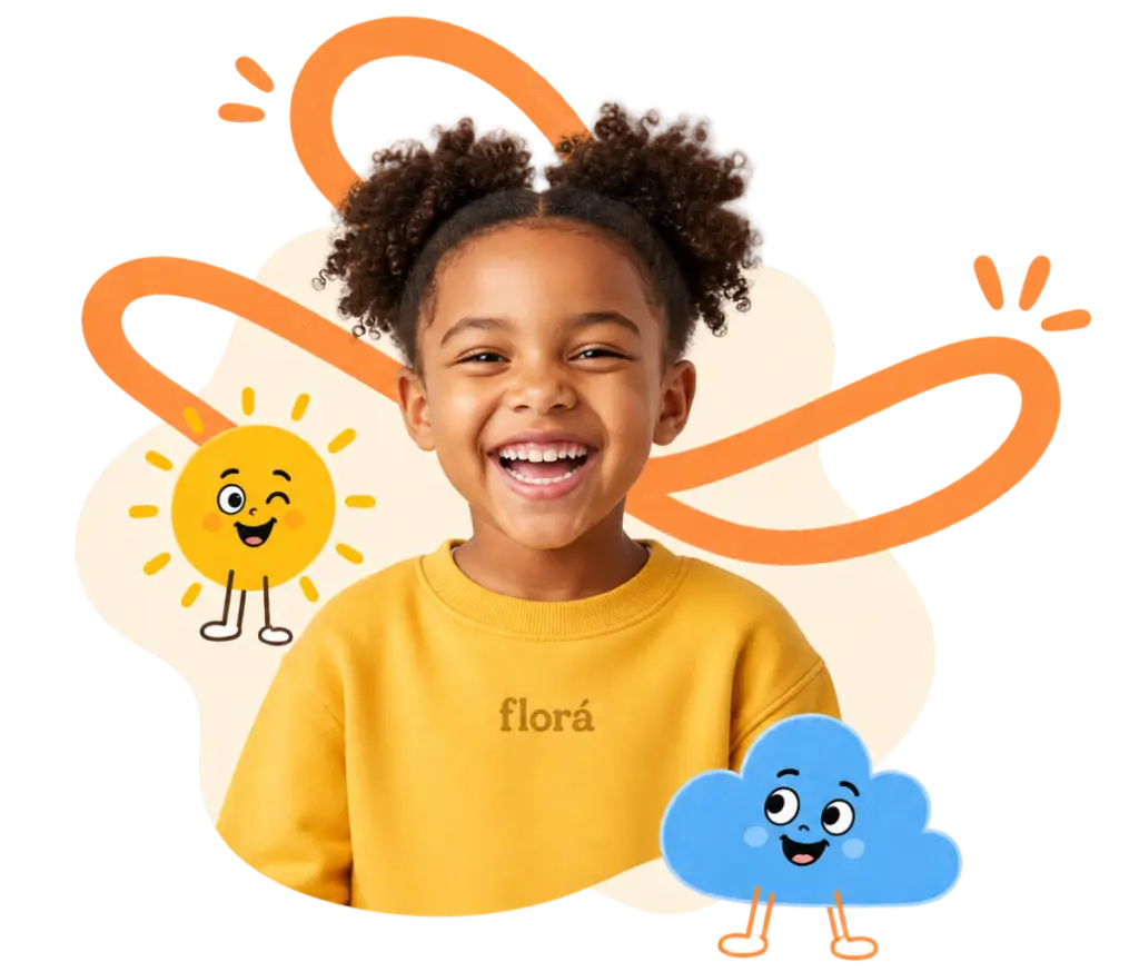 Menina negra sorrindo com blusa amarela da Florá em composição lúdica infantil
